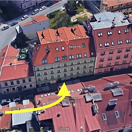 Luxurious Apartment Near Prague Castle Экстерьер фото
