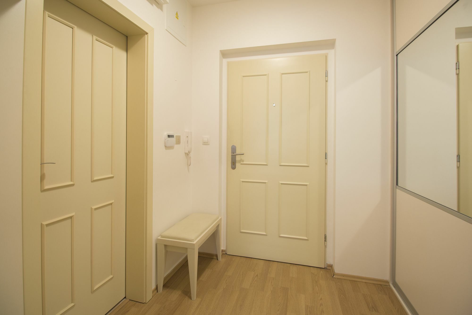 Luxurious Apartment Near Prague Castle Экстерьер фото